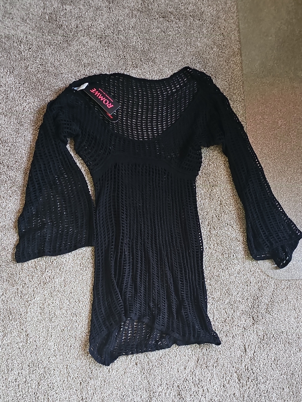 ROMWE Black Crochet Long-Sleeve Bell Dress